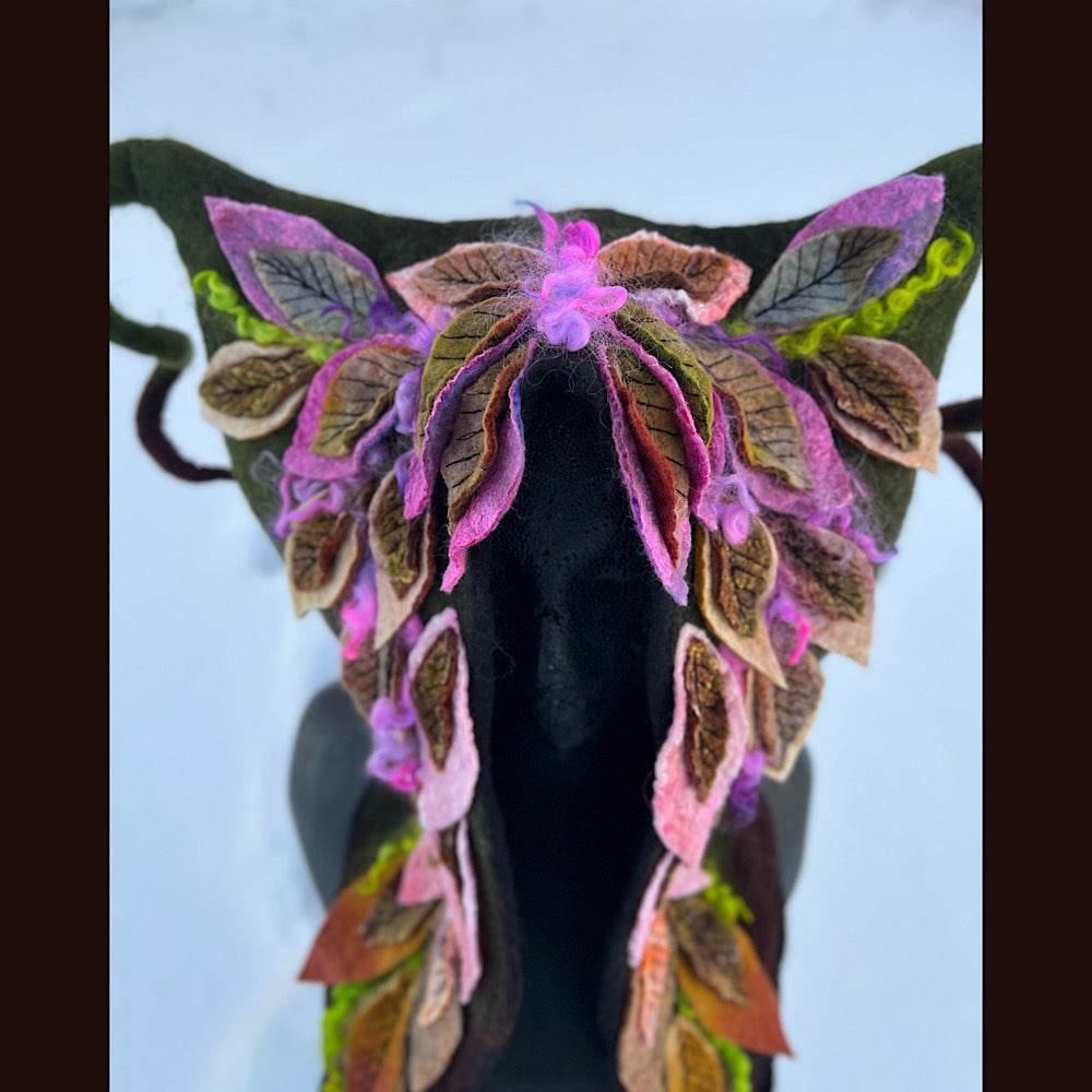 L’esprit des bois felted hood size 24” large