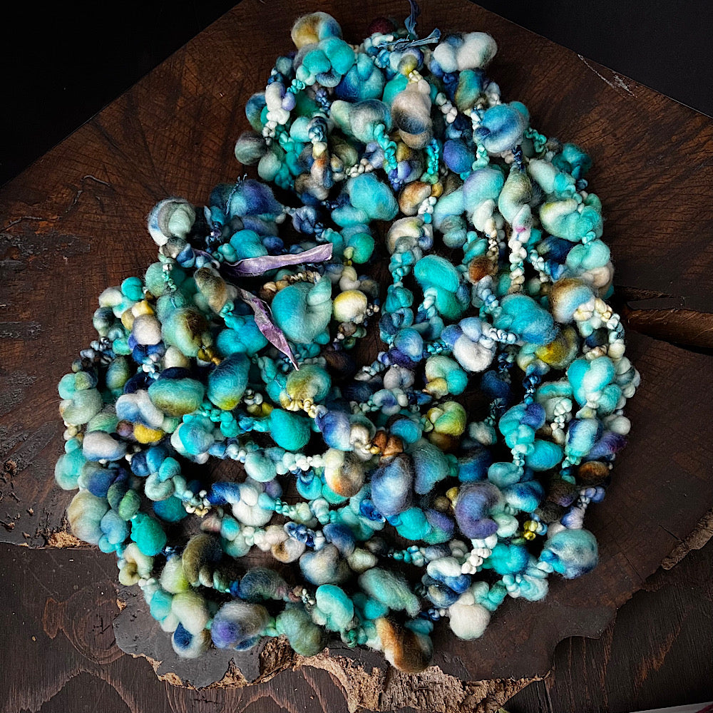 Landscape Jumbo boucle Art yarn STOCK 3.8 oz