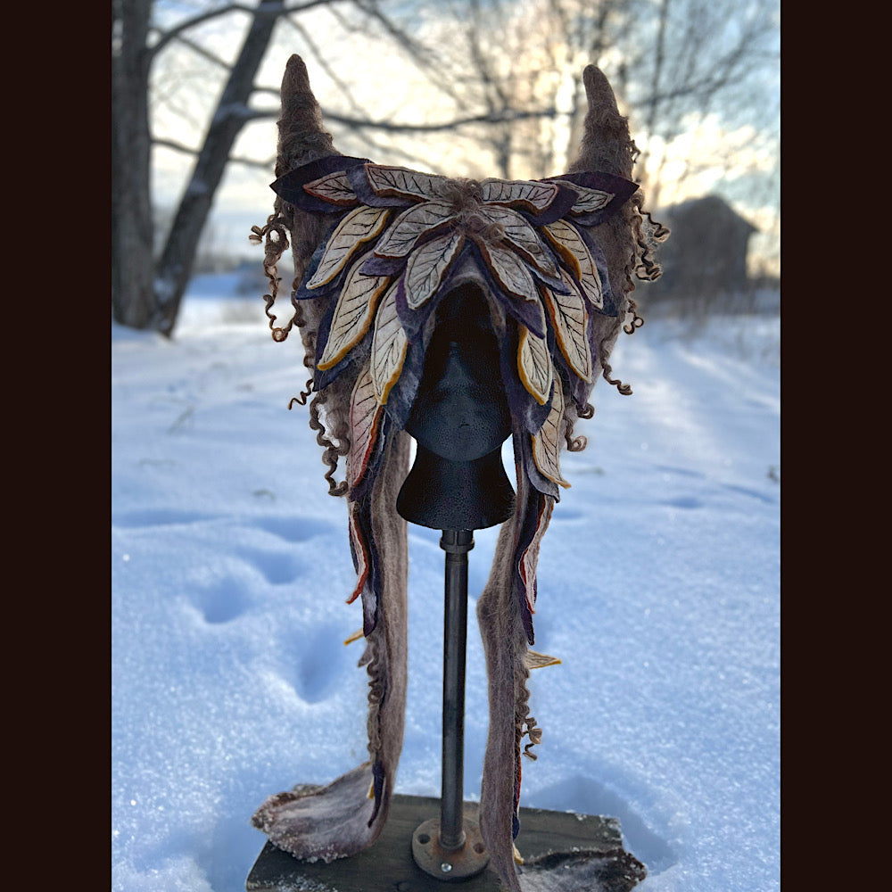 L’esprit des bois felted hood size 24” large