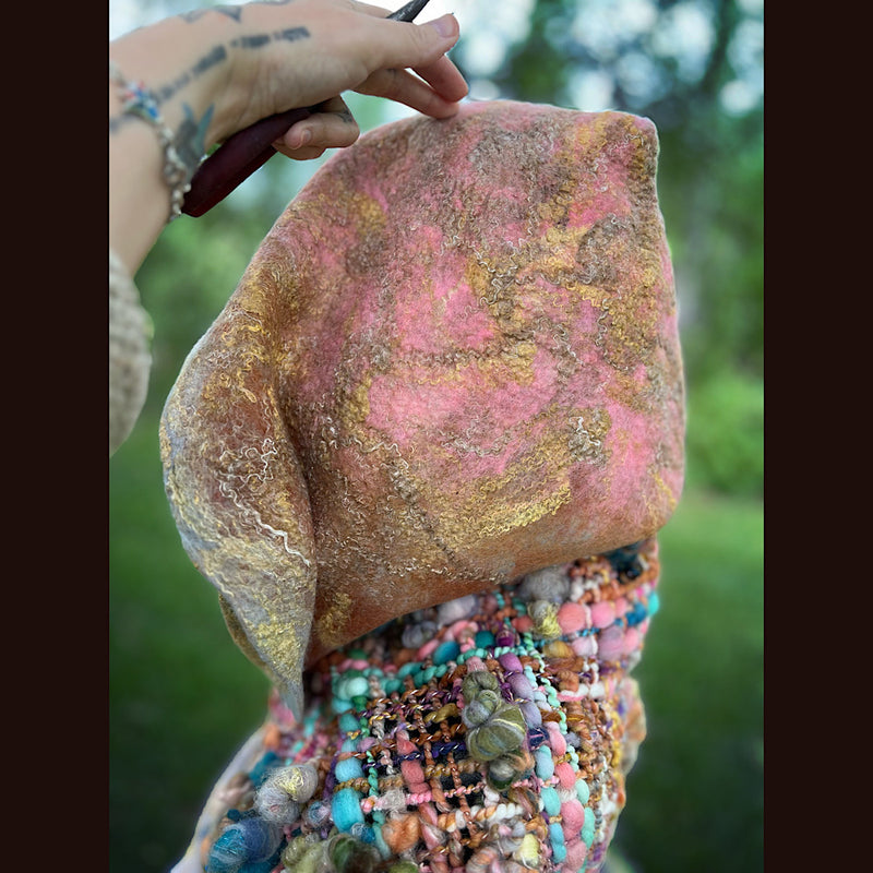 Woven shawl with hood 82â X 36â - Mynoush