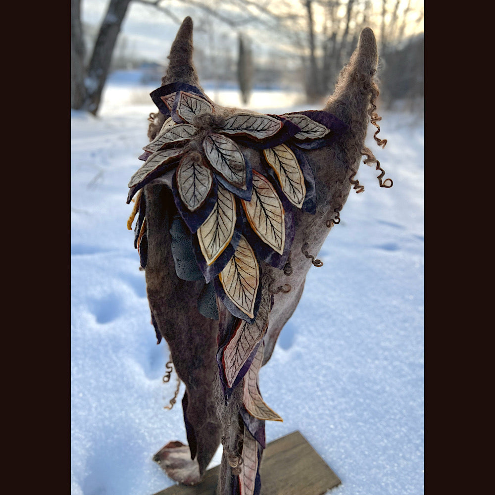 L’esprit des bois felted hood size 24” large