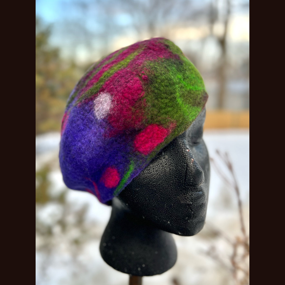 Felted beret 23”
