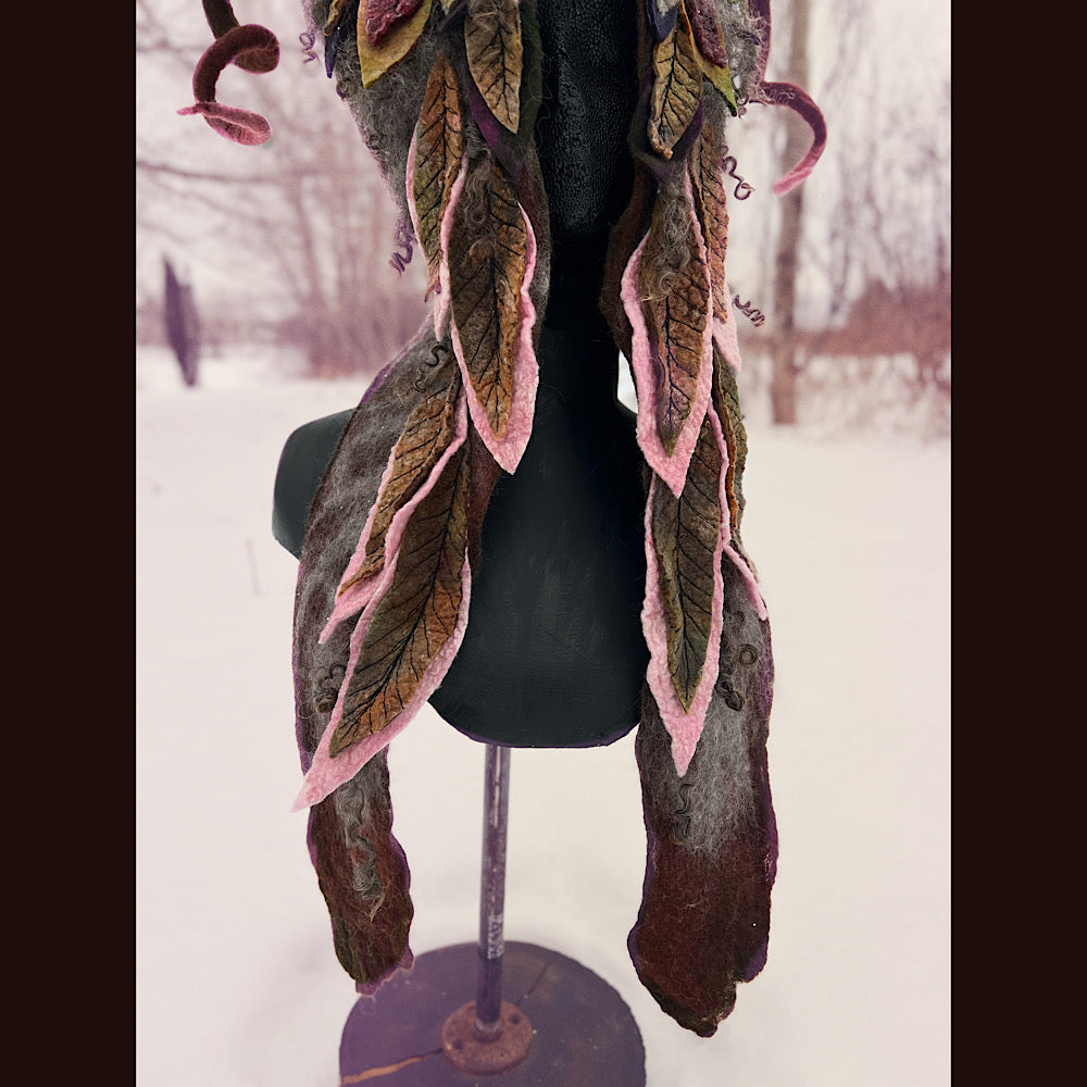 L’esprit des bois felted hood size 24” large