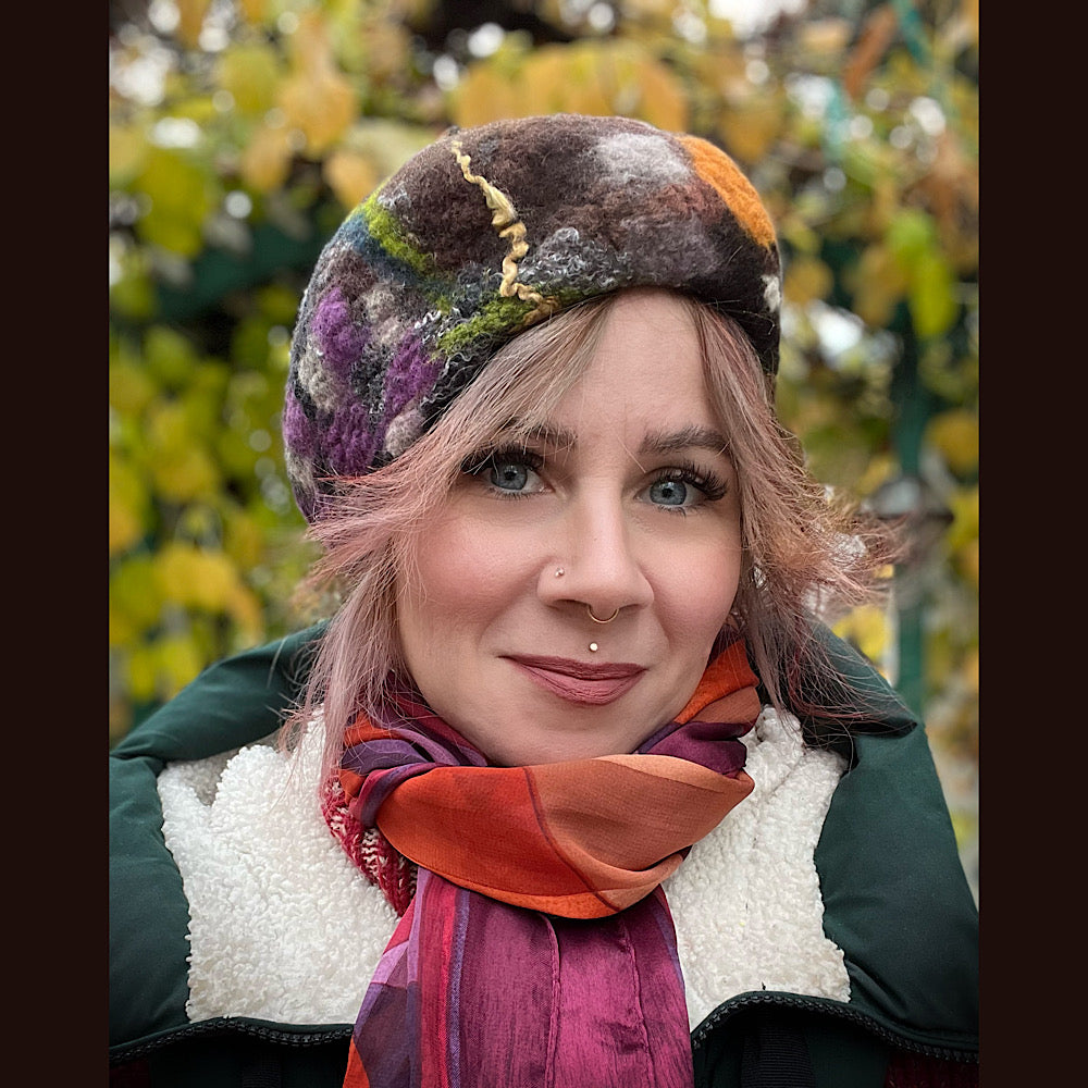 Felted hat beret size medium 23”