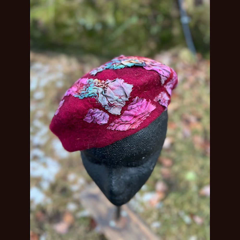 Felted beret small