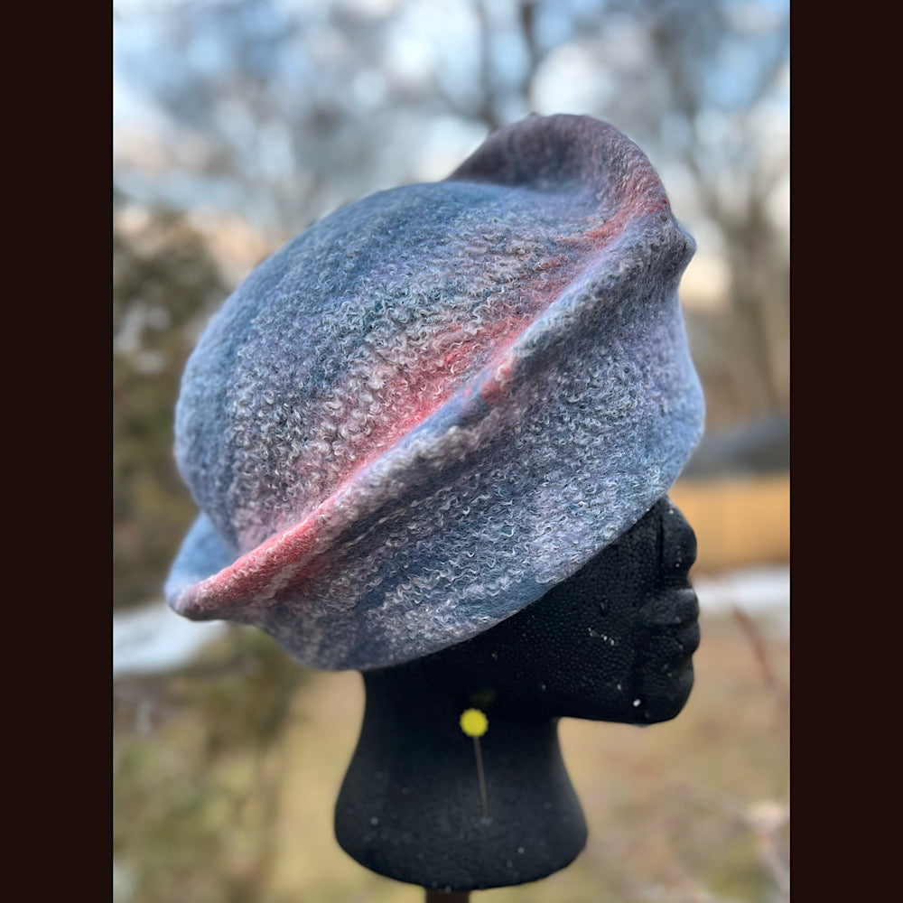 Felted top hat 22” small