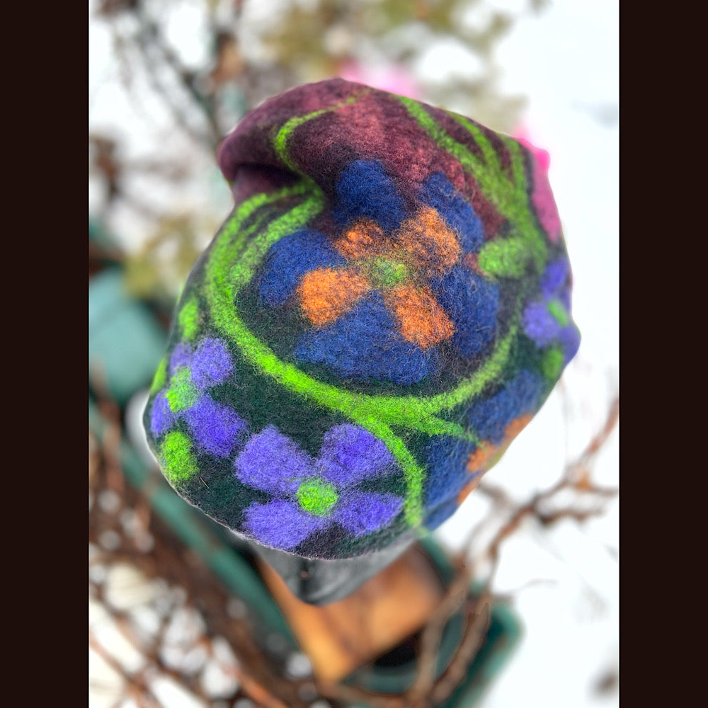 Felted slouchy toque hat medium 23”