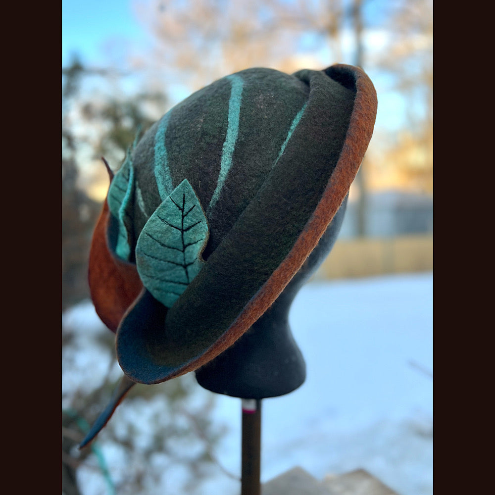 Felted top hat 23” 1/2 medium