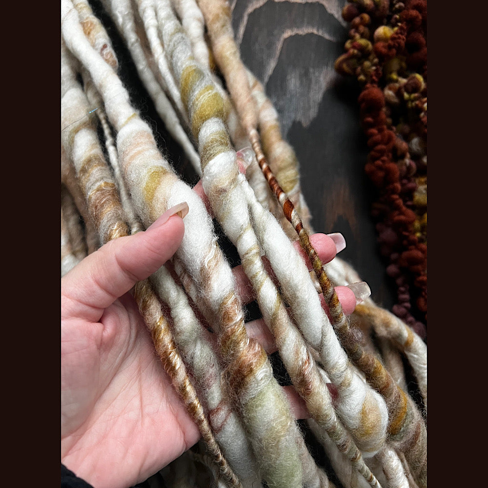 Very Large lot of 5 skeins of art yarn for weaving  14.7 oz