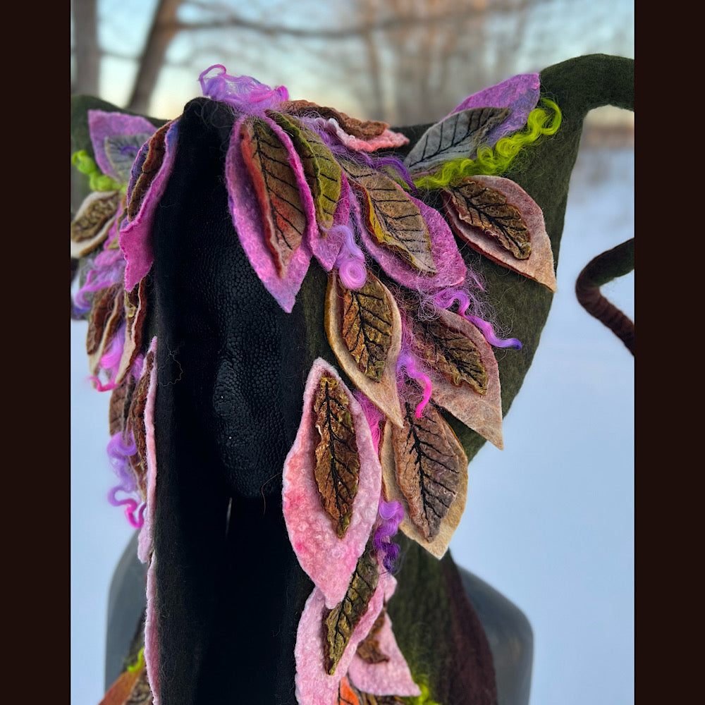 L’esprit des bois felted hood size 24” large