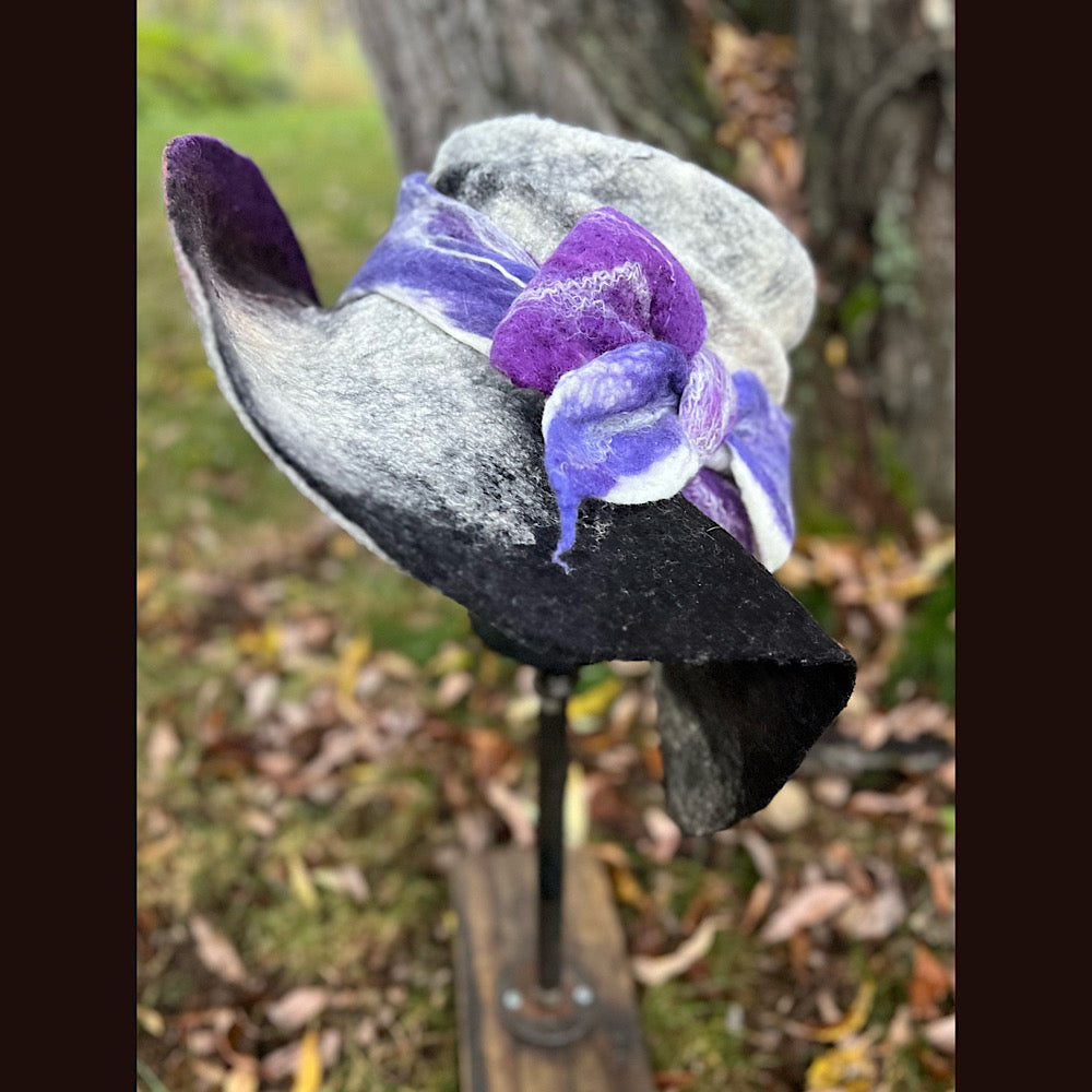 Felted top hat with bow 24” medium large