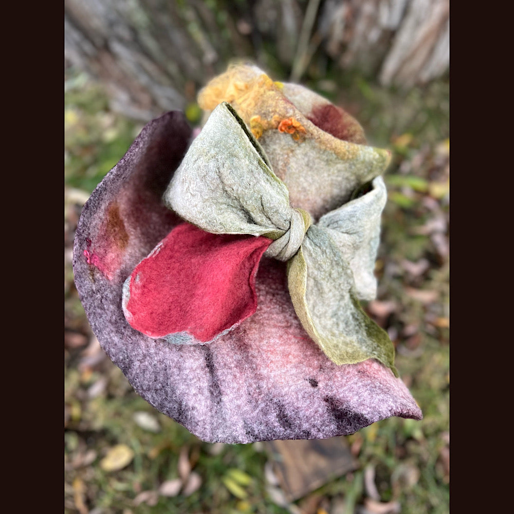 Felted top hat with bow 23” medium