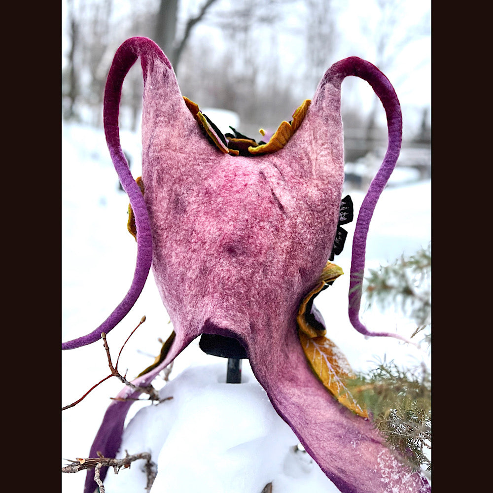 L’esprit des bois felted hood size 24” large