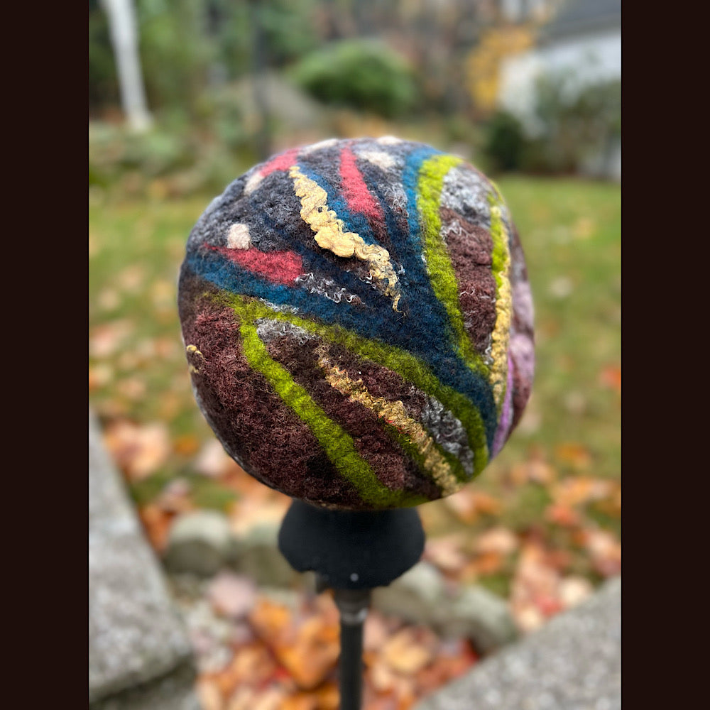 Felted hat beret size medium 23”