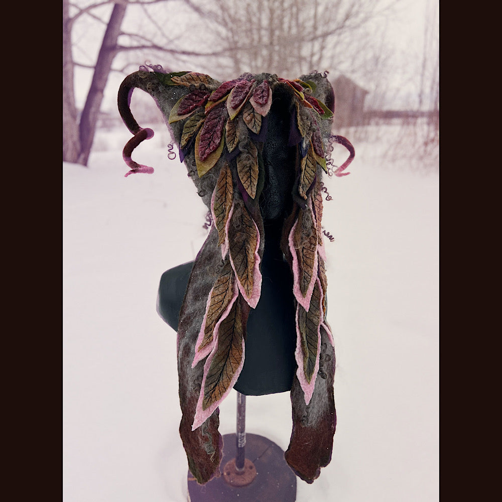 L’esprit des bois felted hood size 24” large