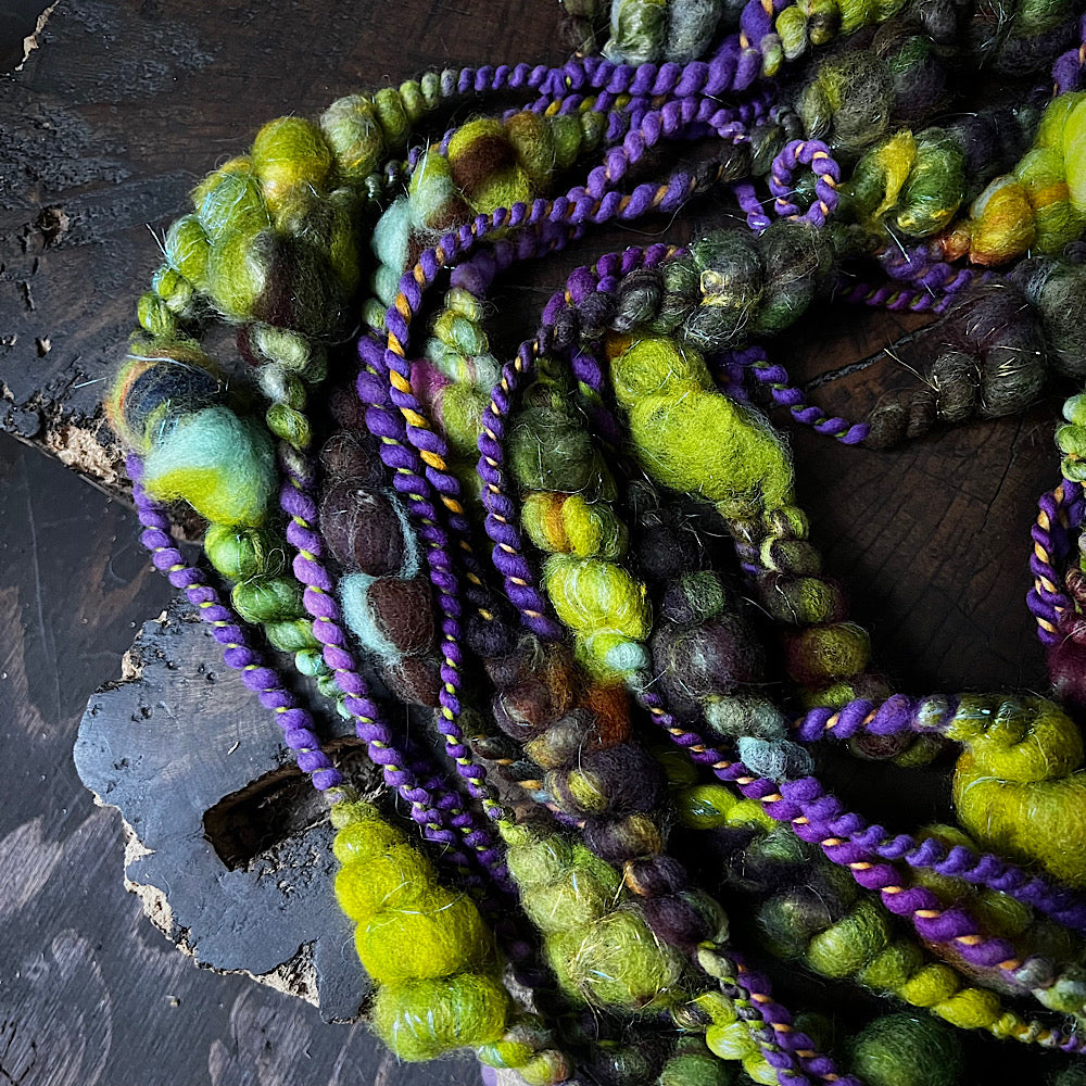 Beehives Art yarn STOCK