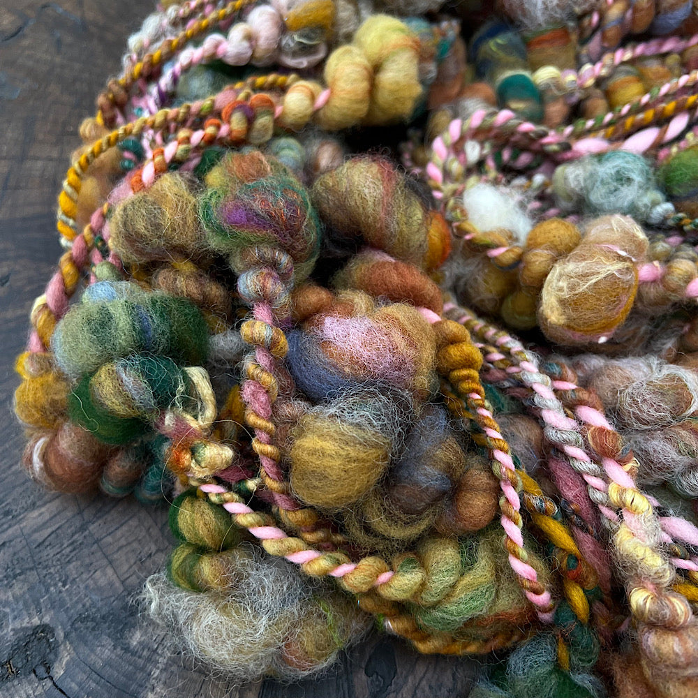 Beehives Art yarn STOCK