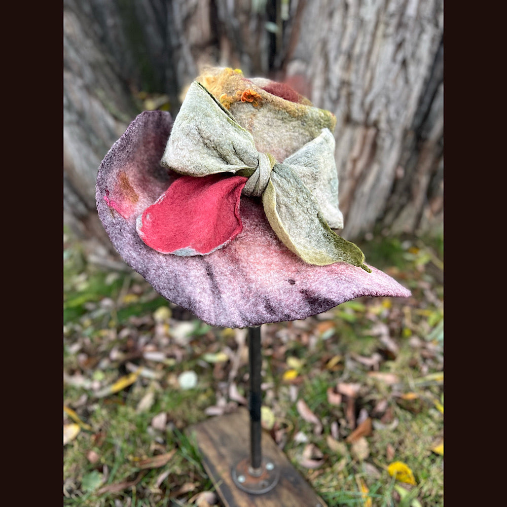 Felted top hat with bow 23” medium