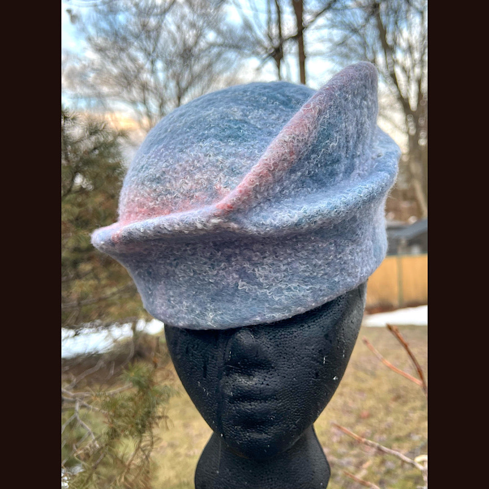 Felted top hat 22” small