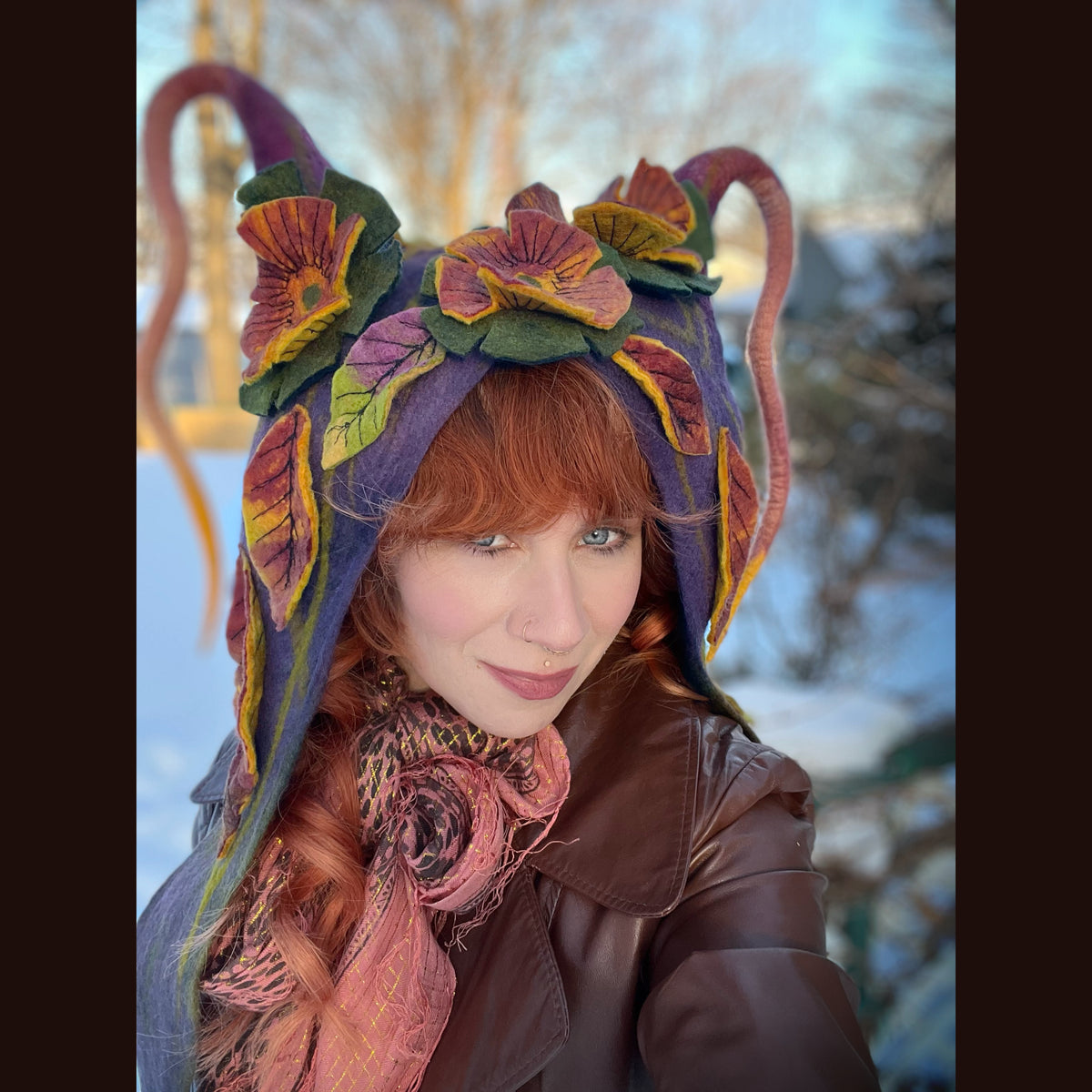 L’esprit des bois felted hood size 23” medium