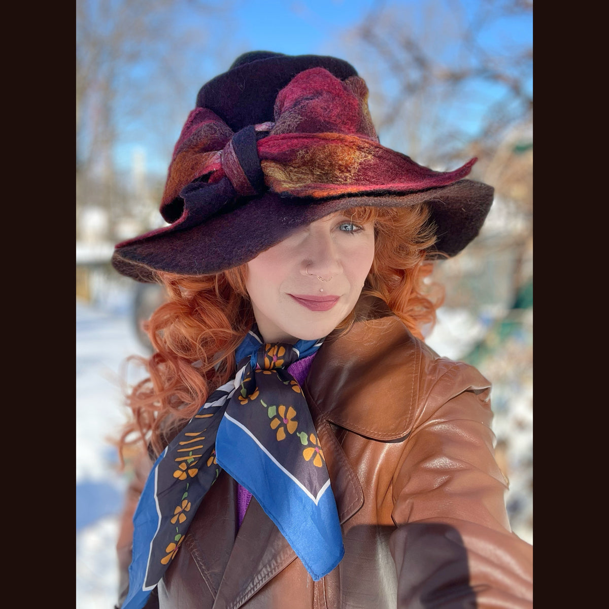 Felted top hat with bow 23” medium