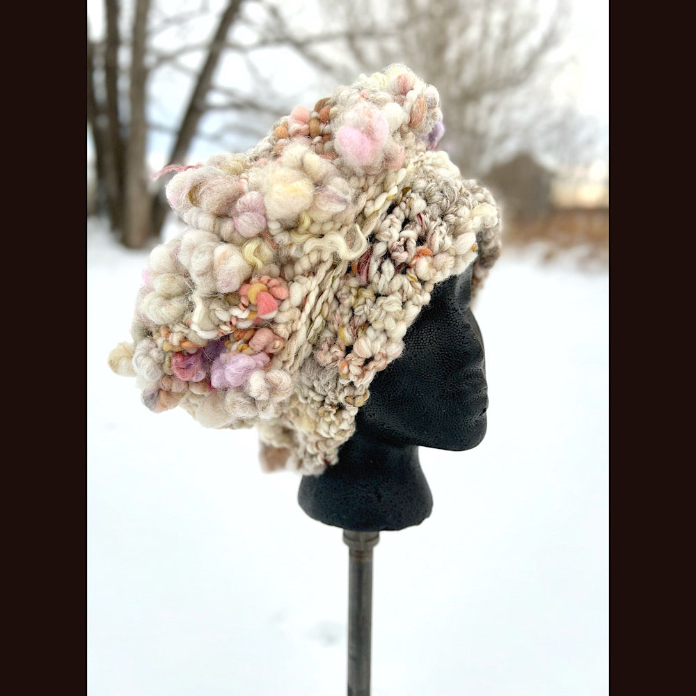 Snow rose toque (on hold)