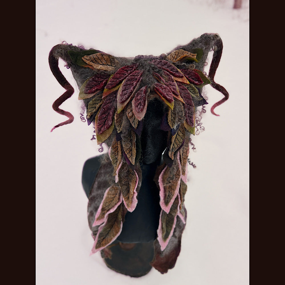 L’esprit des bois felted hood size 24” large