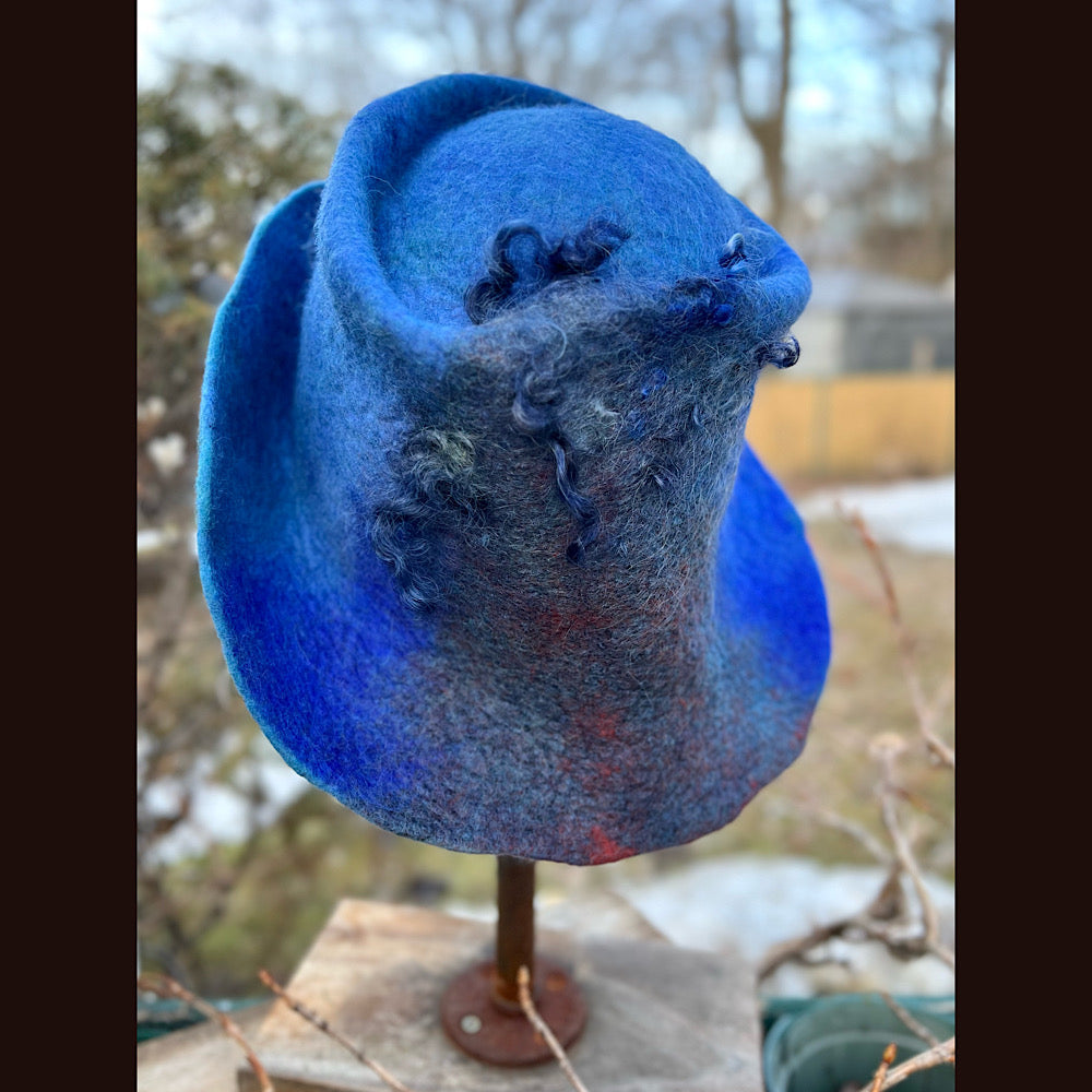 Felted top hat with curls 23” 1/2 medium