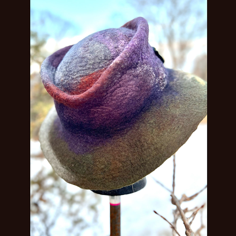 Felted top hat with leaves 23” 1/2 medium