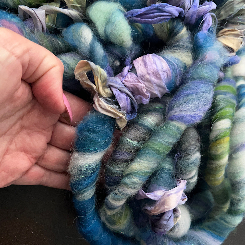 Jumbo art yarn for weavers