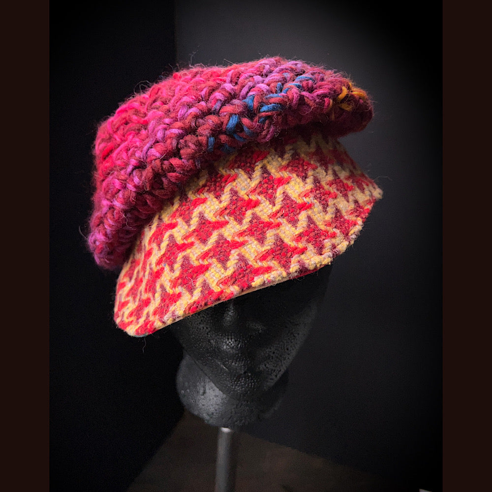 Reversible newsboy cap size 23”