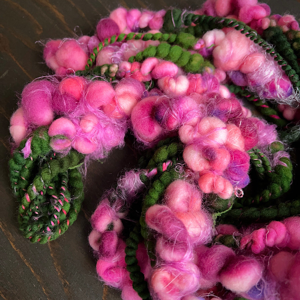 Art yarn for weaving