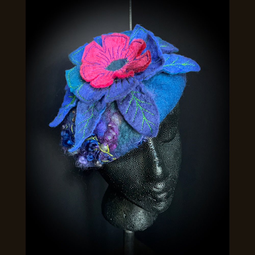 Felted pillbox hat beret size small