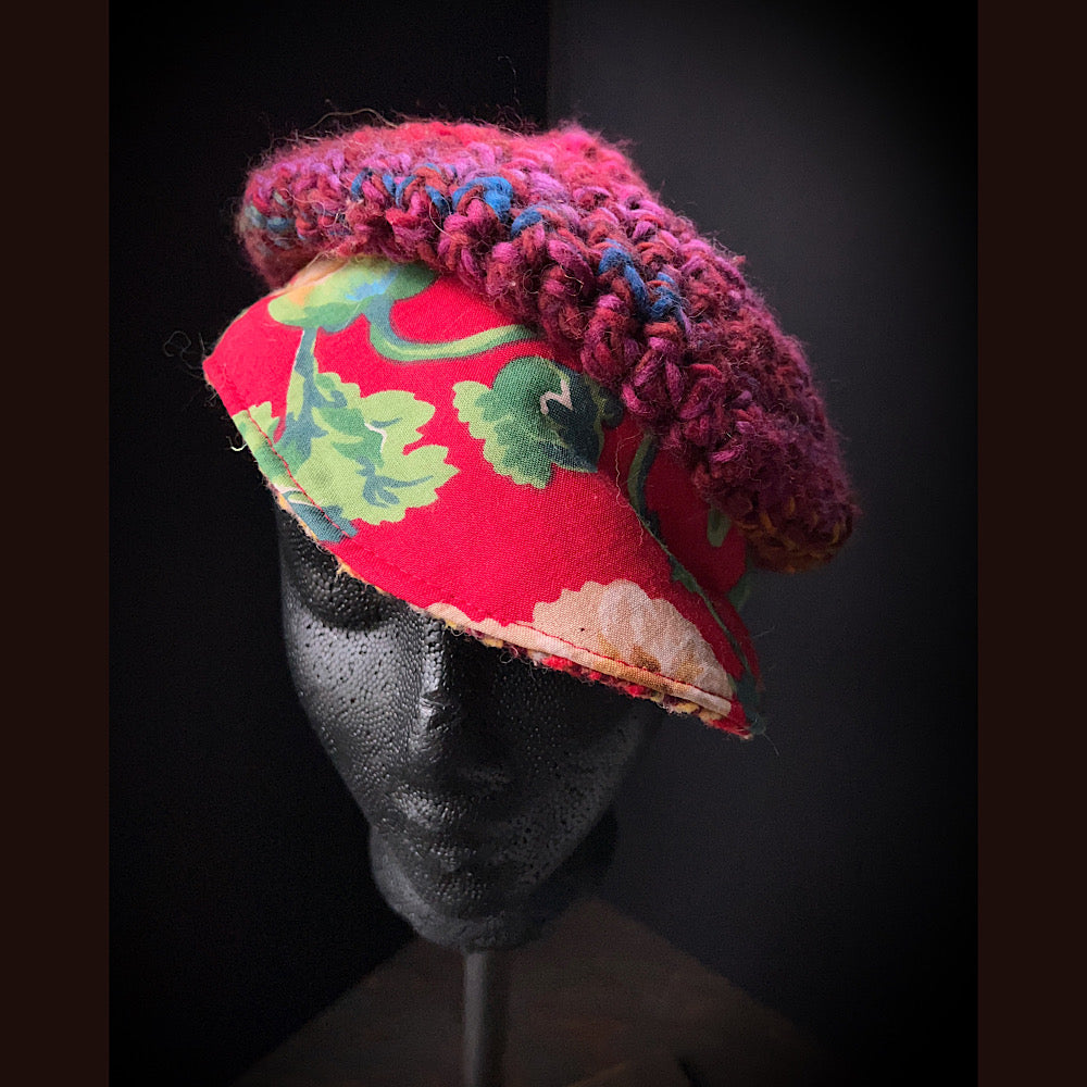 Reversible newsboy cap size 23”