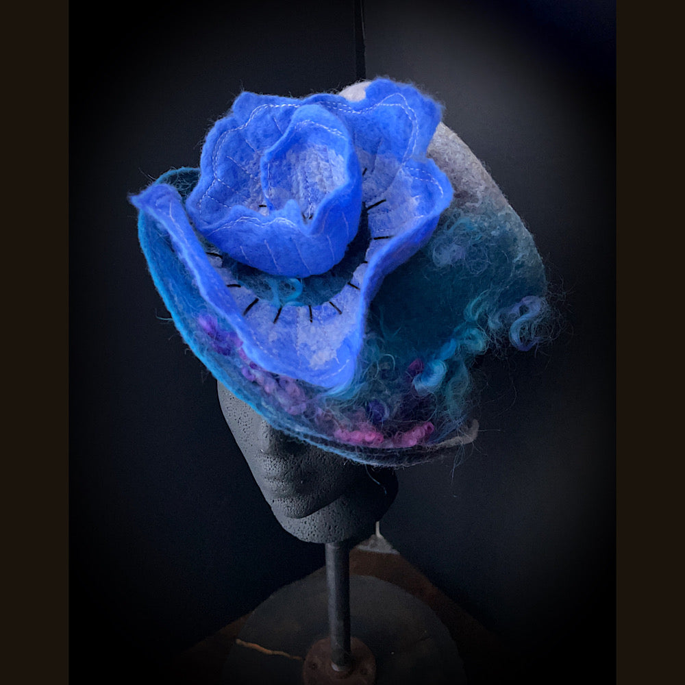 Felted top hat with rose - 23.5”
