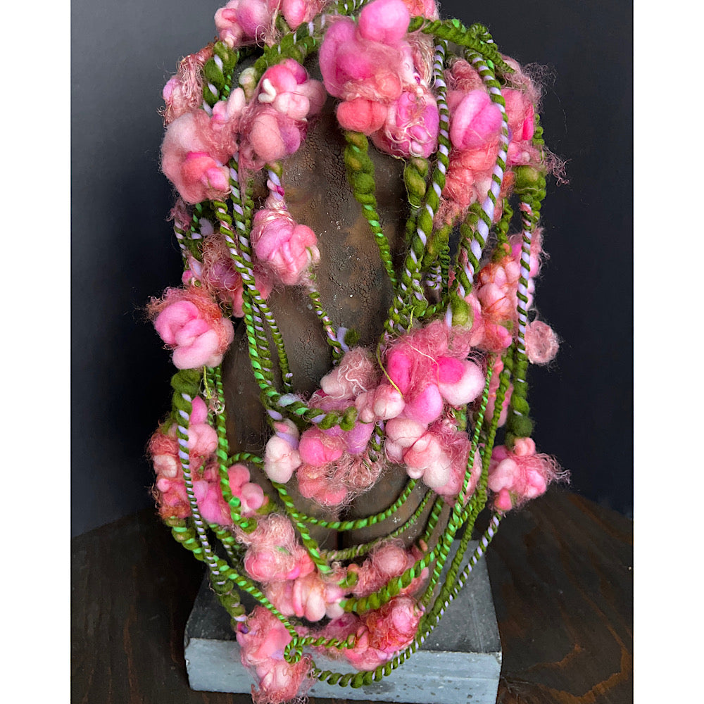 Art yarn for weaving