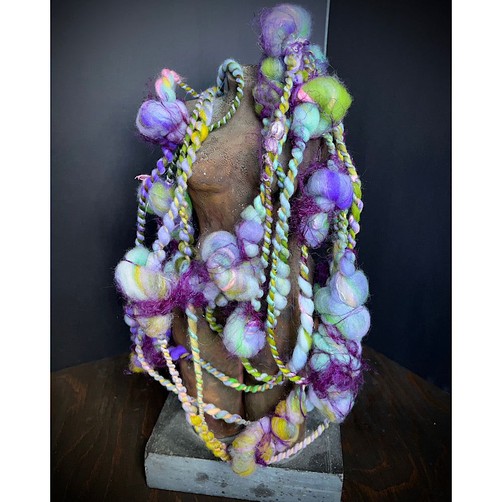 Art yarn for weaving