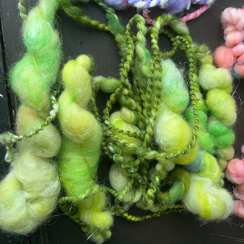 Assortment of art yarns for weaving and crafting