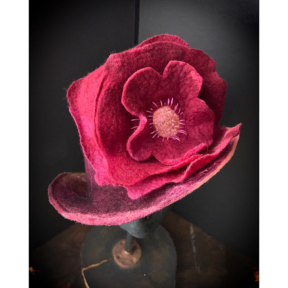 Felted top hat with rose - 23.5”