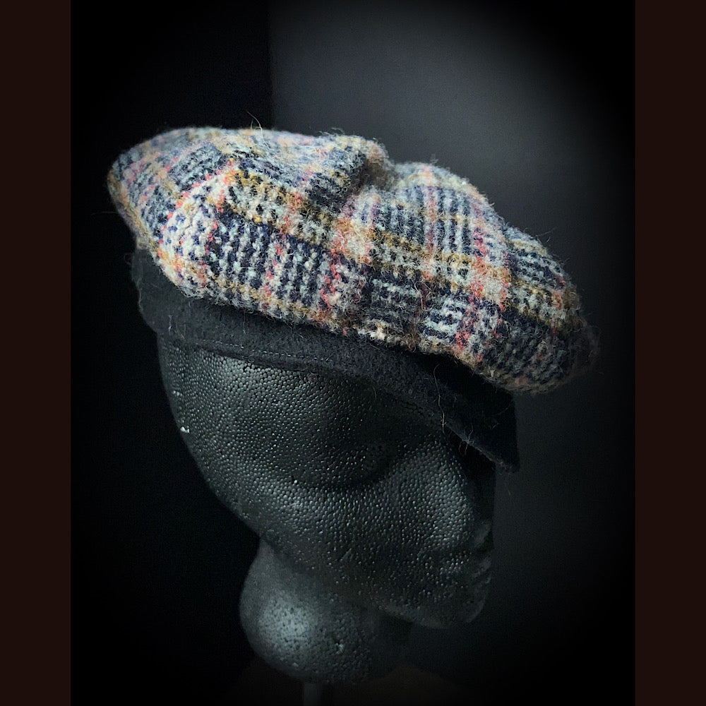 Wool newsboys cap size 23”