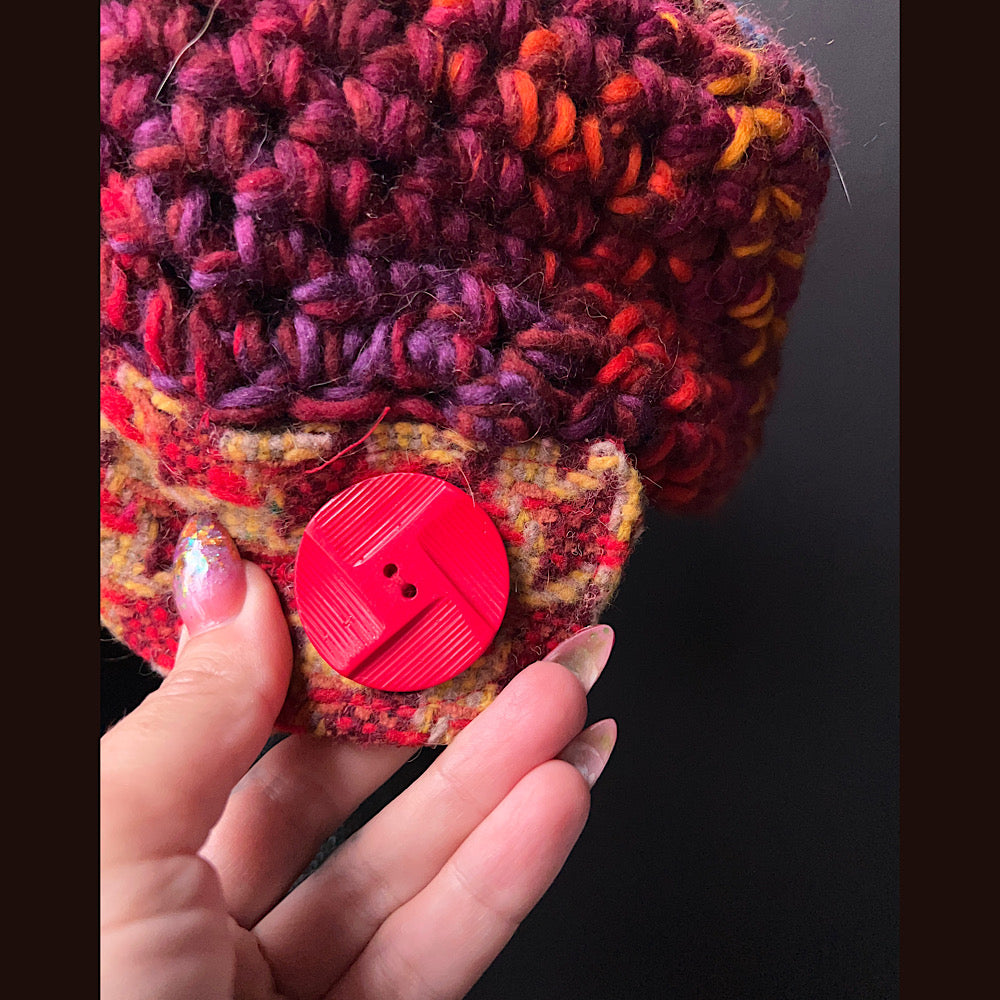 Reversible newsboy cap size 23”