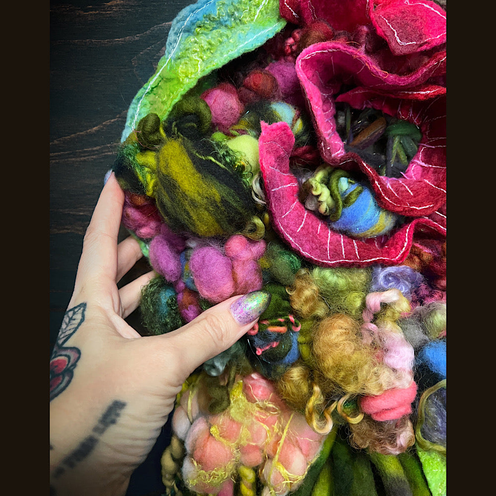 Floral woven tapestry wall decor 11” X 18”