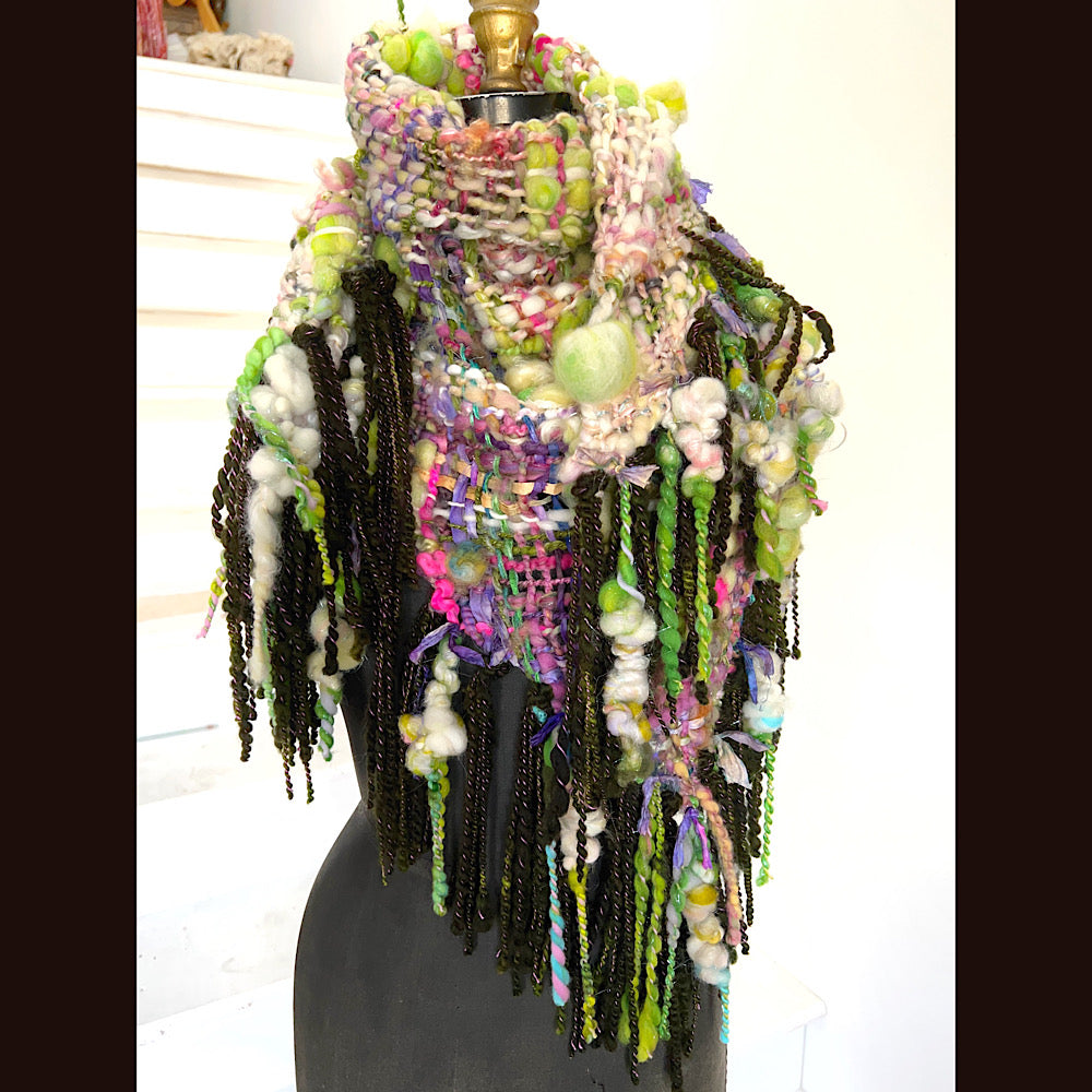 Fleur de mer (Sea Flower) / Woven Shawl / 54” X 30”