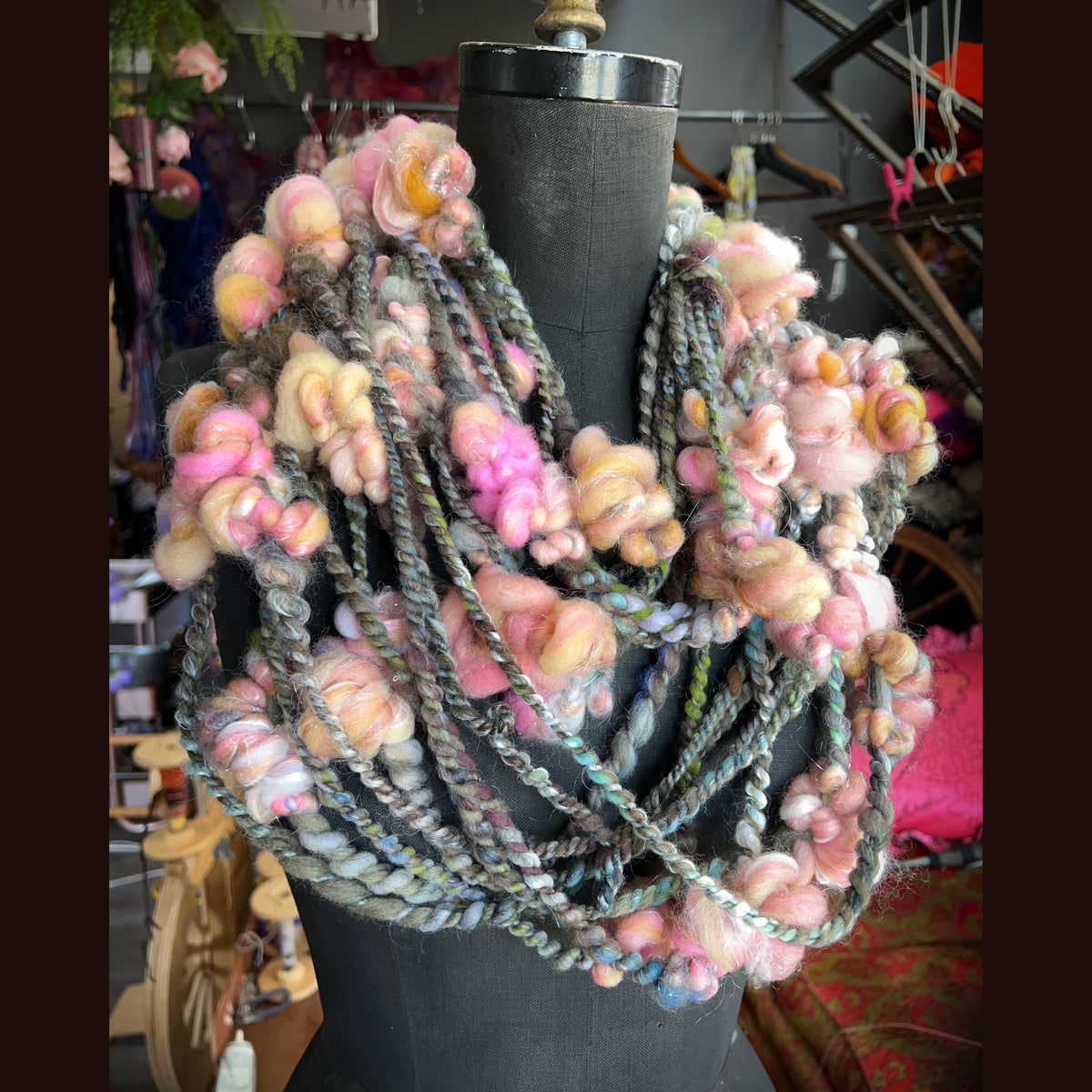 Art yarn for weaving 2.8 oz