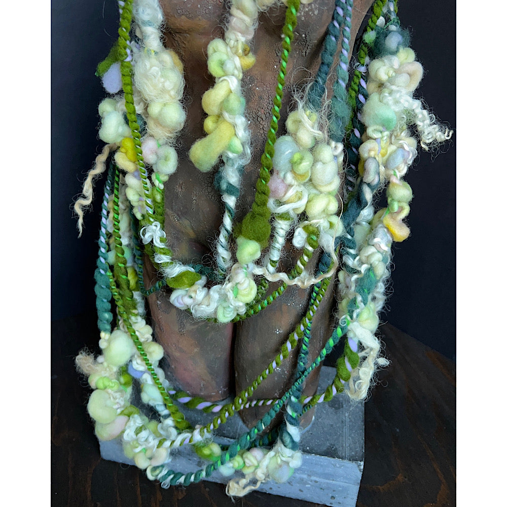 Art yarn for weaving