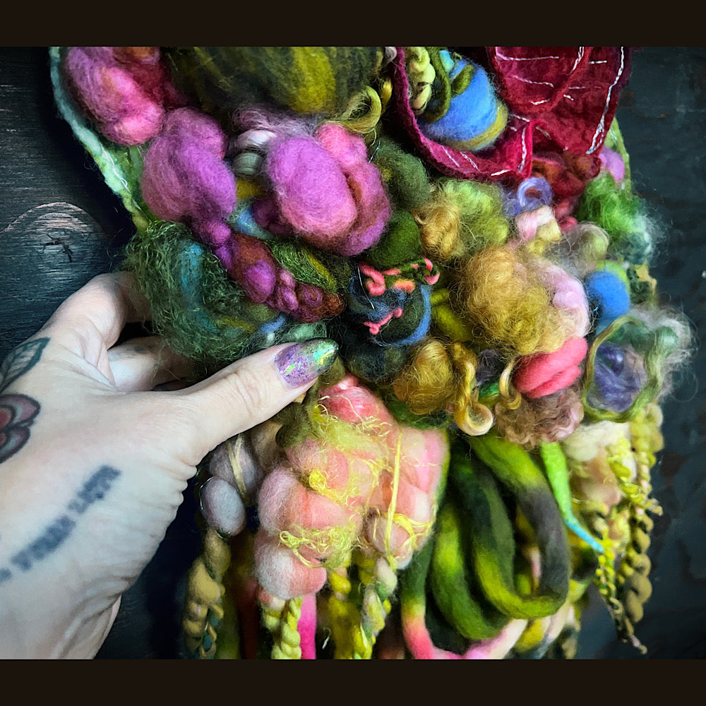 Floral woven tapestry wall decor 11” X 18”