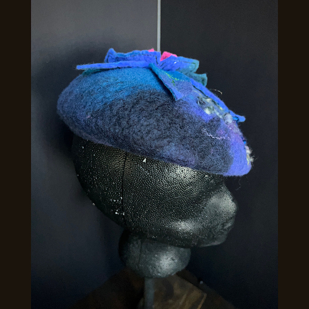 Felted pillbox hat beret size small