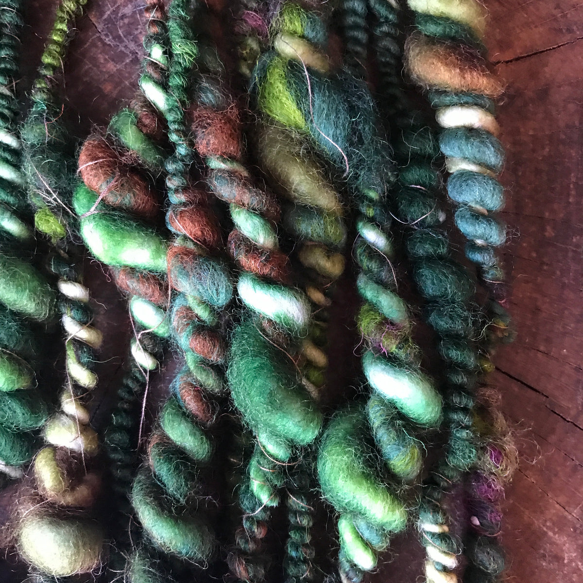 Green  art yarn yarn 100g 13y - Mynoush