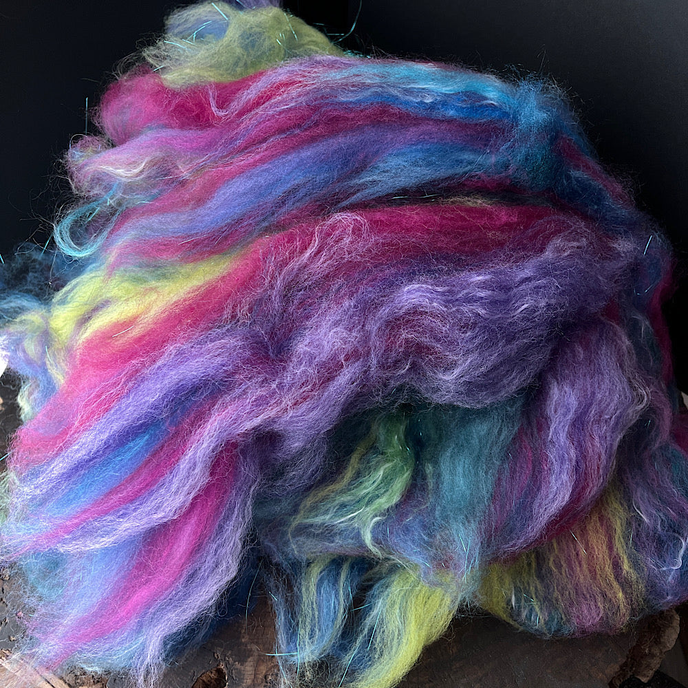 Batt for spinning yarn