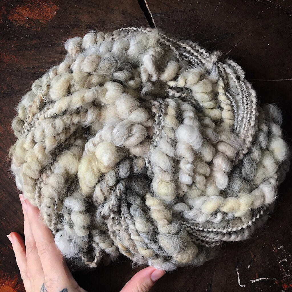 Au naturel grey Art yarn
